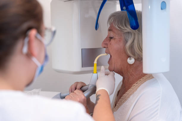 Best Emergency Dental Extractions in Phoenix, NY